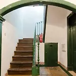 Alfama Center *